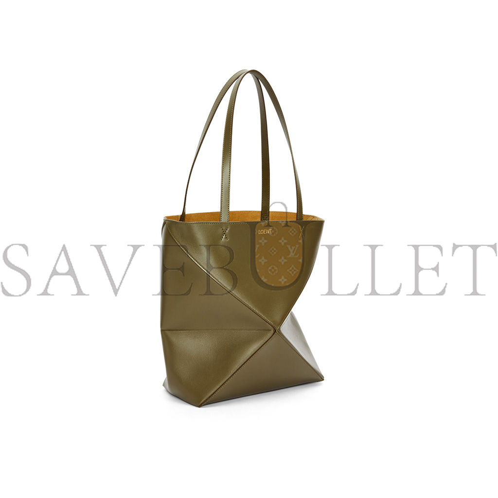 LOEWE MEDIUM PUZZLE FOLD TOTE IN SHINY CALFSKIN A657G50X01 (31.5*25.5*14.5cm) LOEWE MEDIUM PUZZLE FOLD TOTE IN SHINY CALFSKIN A657G50X01 (31.5*25.5*14.5cm)
